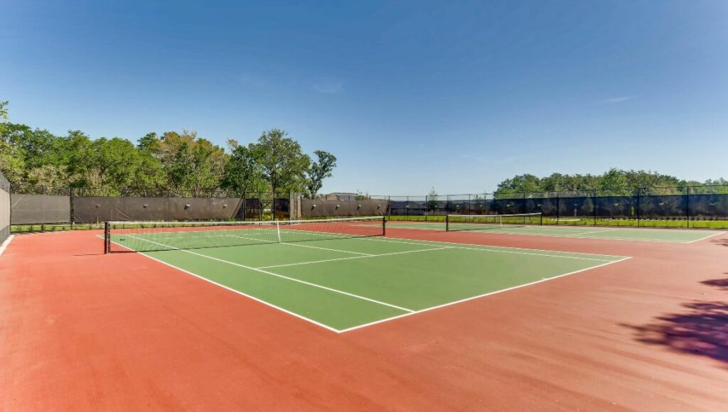 Kindred-print-023-17-Tennis_Courts-2700x1800-300dpi
